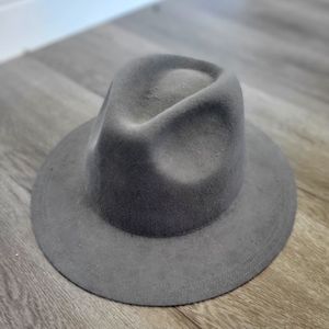 Gray Felt Fedora Hat